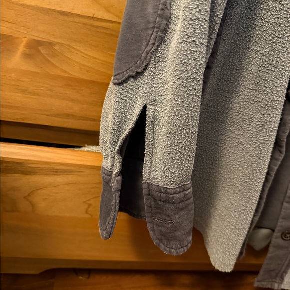 Free people oversized jaded ruby shacket - Picture 3 of 5